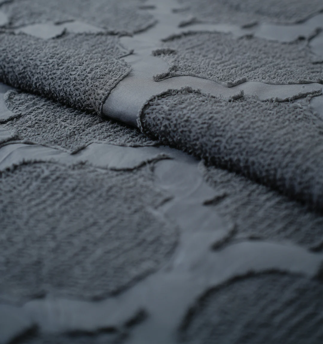 Midnight Air Threaded Comforter - Black Currant - Image 7