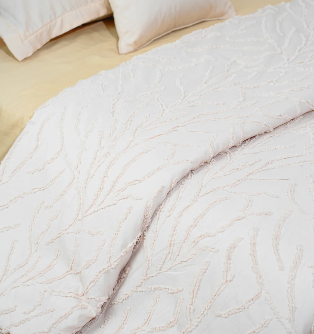 Midnight Air Threaded Comforter - Vanilla - Image 7